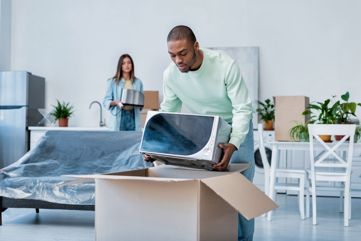 Family Packs Appliances For Countertop Remodel 